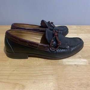 Allen Edmonds "Woodstock" Kiltie‎ Loafers Mahogany color - Men’s Size 9.5D